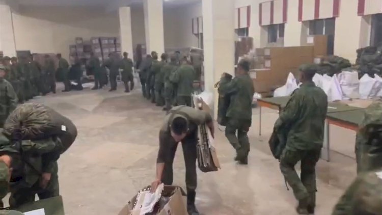    Peskov şimali koreyalı əsgərlər barədə suala cavabdan yayındı   