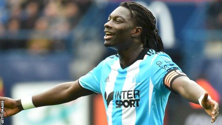    Məşhur futbolçu kariyerasını bitirdi   