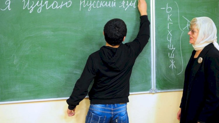    Rusiyada yaşayan azərbaycanlıların nəzərinə: Uşaqların məktəbdə oxuması üçün tələblər sərtləşdirilir   