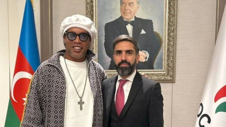    Ronaldinyo SOCAR-ın Prezidenti Rövşən Nəcəf ilə görüşdü   
