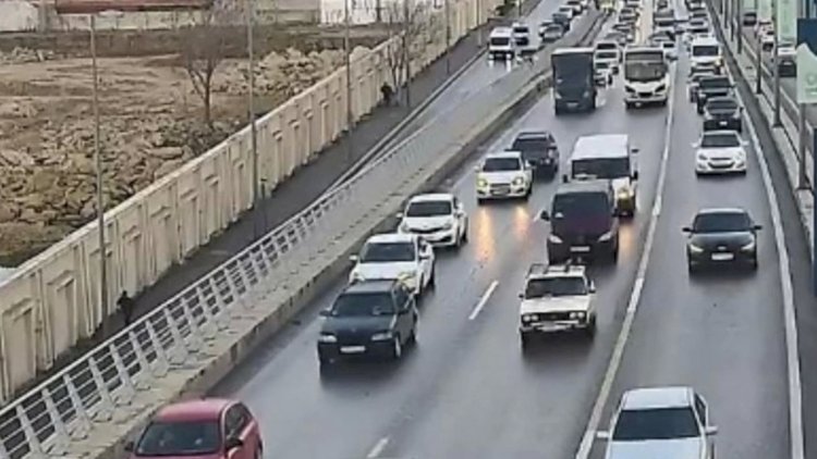    Bakıda tıxac olan yollar açıqlanıb   