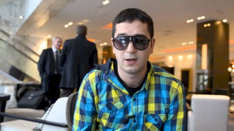    “Dəvələr”, çantada qırmızı lent... - Aparıcı gömrükdə gördüklərini yazdı   
