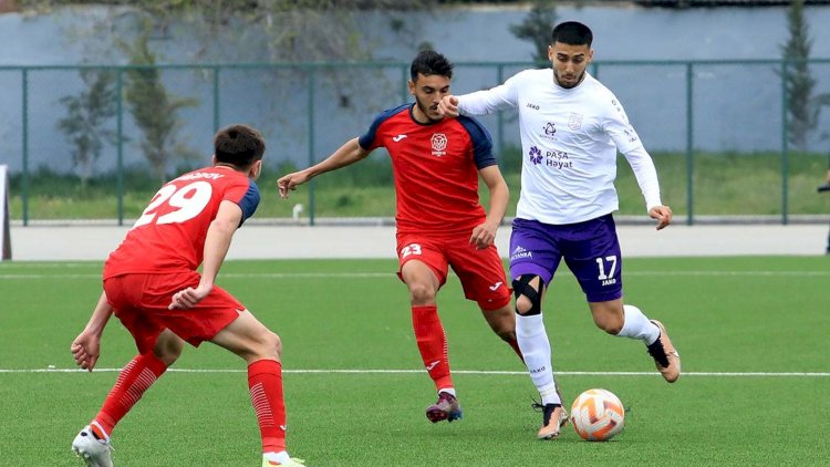    Azərbaycan Premyer Liqasında XIV tura yekun vuruldu   
