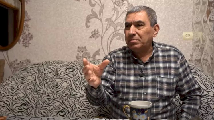    “Hə, 2 dəfə evlənmişəm, sensasiyaya bax! Özüm bilərəm!”   