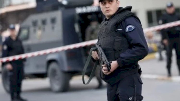    Türkiyədə əməliyyat: 54 İŞİD-çi həbs olundu   
