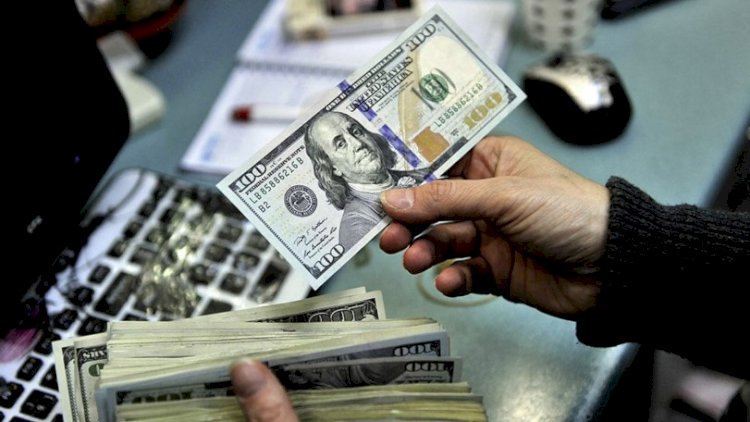    Rus rublu ÇÖKDÜ: dollar və avro kəskin bahalaşdı   