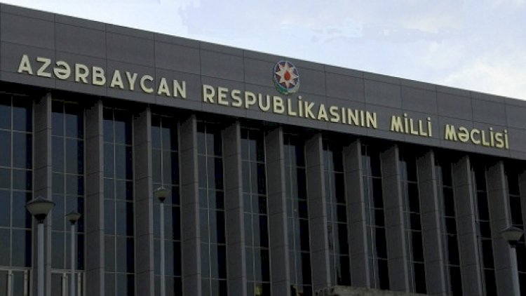    Milli Məclisdə büdcə zərfinin müzakirəsi davam edir   