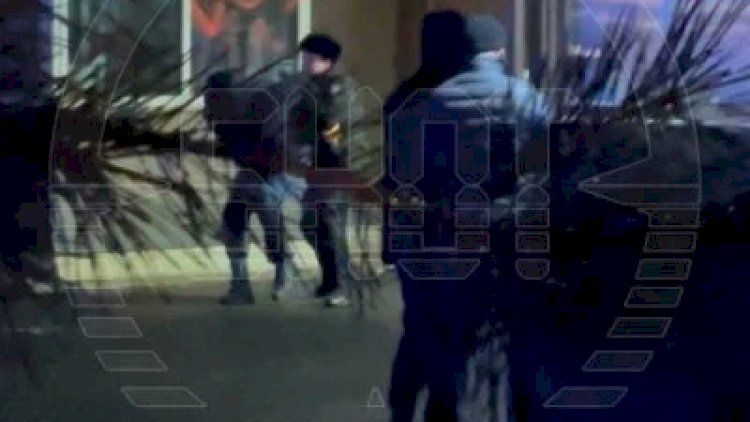    Moskvada səfirliyə hücum: Polis bədəməlləri saxladı   