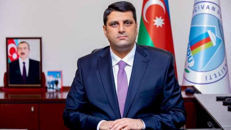    Yeni rektor kimdir? - Tərcümeyi-hal   