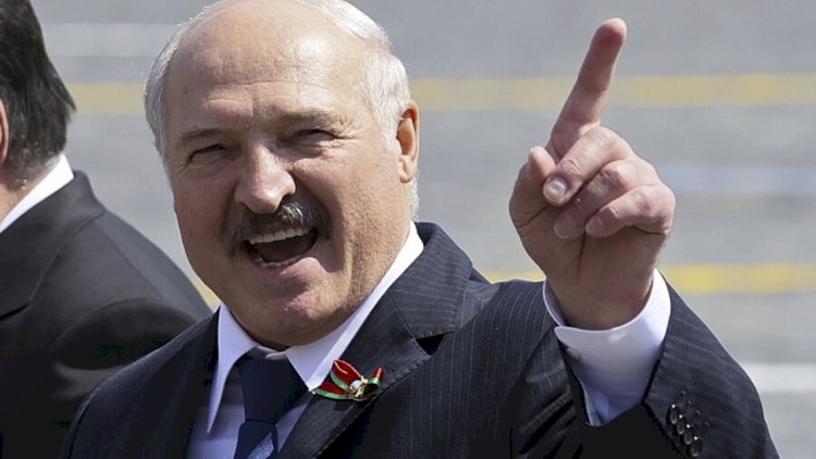    “Dünyanın əsas oyunçuları Suriyada döyüşür” - Lukaşenko   