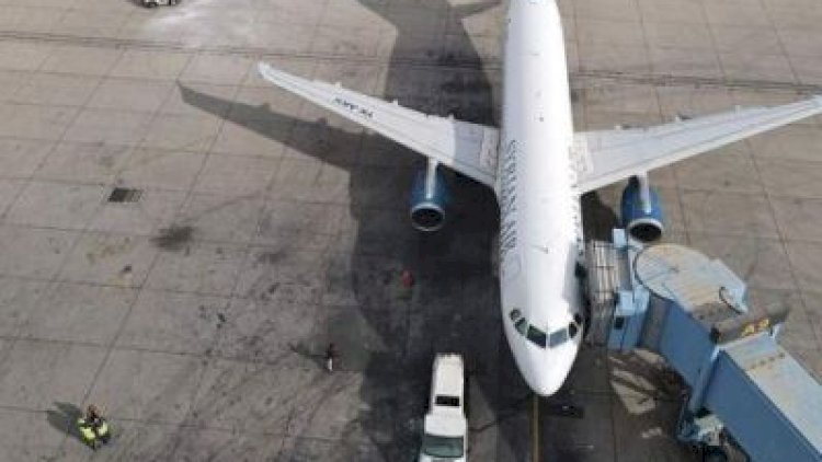    Dəməşq və Hələb aeroportları yenidən işləyir   