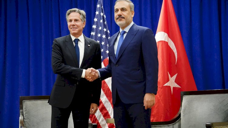    Fidan-Blinken görüşü: Suriyada keçid hökuməti yaradılır   