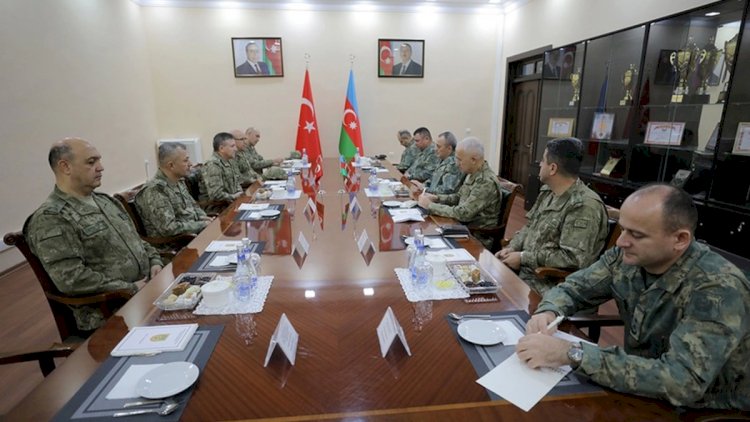    Azərbaycan və Türkiyə arasında mövcud hərbi əməkdaşlıq müzakirə olundu   