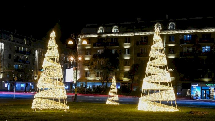    Bakıda Yeni ilə belə hazırlıq görülür -   FOTOLAR