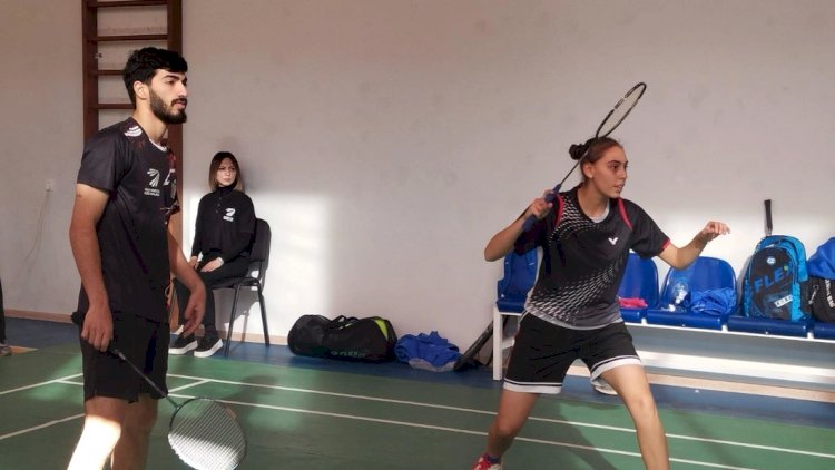    Xankəndidə 50 ildən sonra badminton üzrə ölkə çempionatı keçirildi   