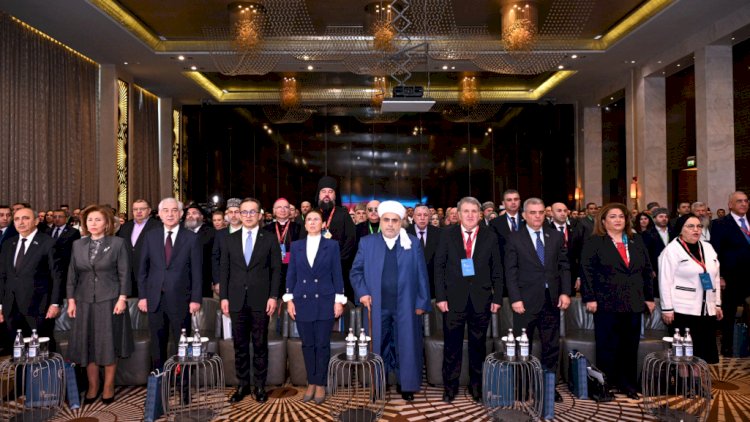    Baku hosts forum of Azerbaijani religious leaders   