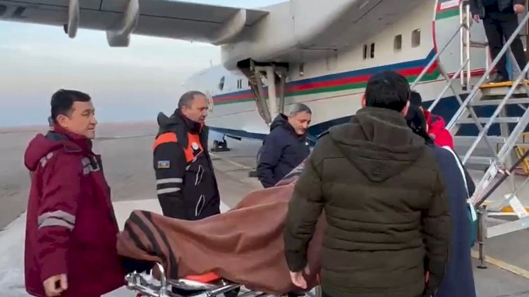    Təyyarə qəzasında sağ qalan sərnişinlər Aktaudan Azərbaycana yola salındılar - Fotolar   