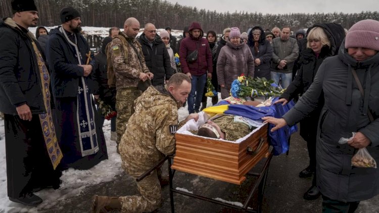    Ukrayna Kurskda ciddi itkilər verir   