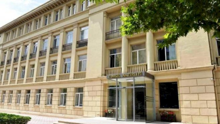    Xaricdə təhsil üçün universitet və proqramların siyahısı müəyyən edildi   