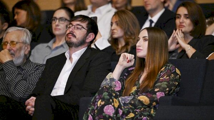    Heydər Əliyevin xanımından bayram təbriki - Foto   
