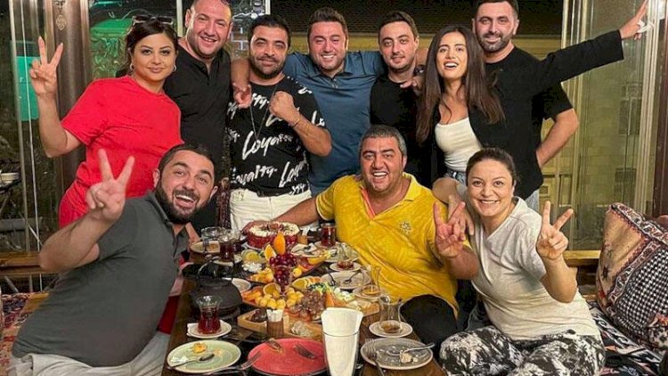    Zarinanın uşaqlığı:  “Mama qurban, sənə demişdim də...”   