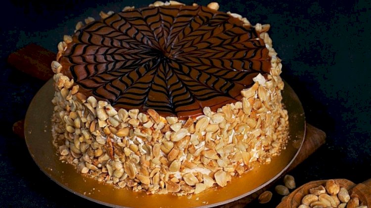    Yeni il gecəsi bir ailə tort yeyib öldü   