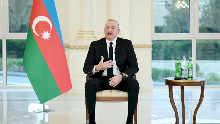    İlham Əliyev yerli kanallara müsahibə verdi - Fotolar   