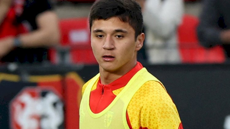    “Mançester Siti” özbək futbolçu alır   