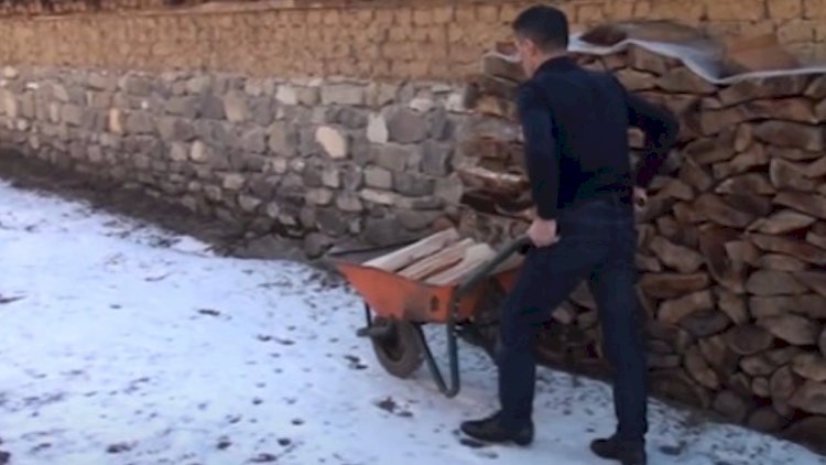    Mənfi 20 dərəcədə qazsız qalan kənd sakinlərinin şikayəti - Video   