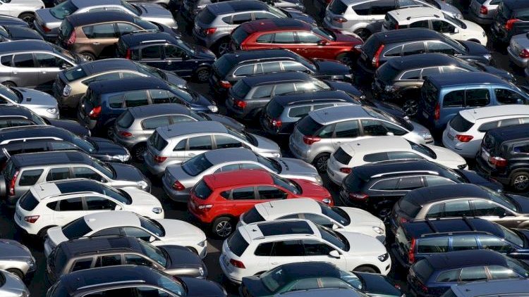   Ucuz maşınlar satışa çıxarıldı -   Hyundai 8500 AZN