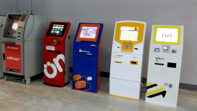    Bakıda ödəmə terminalından 13 min manatdan çox pul oğurlanıb   