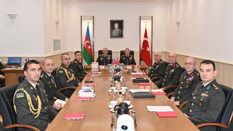    Azərbaycan və Türkiyənin Quru Qoşunları komandanları Ankarada görüşdü   