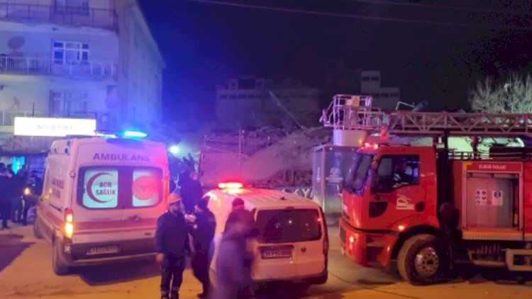    Türkiyədə bina uçdu: Dağıntılar altında qalanlar var   