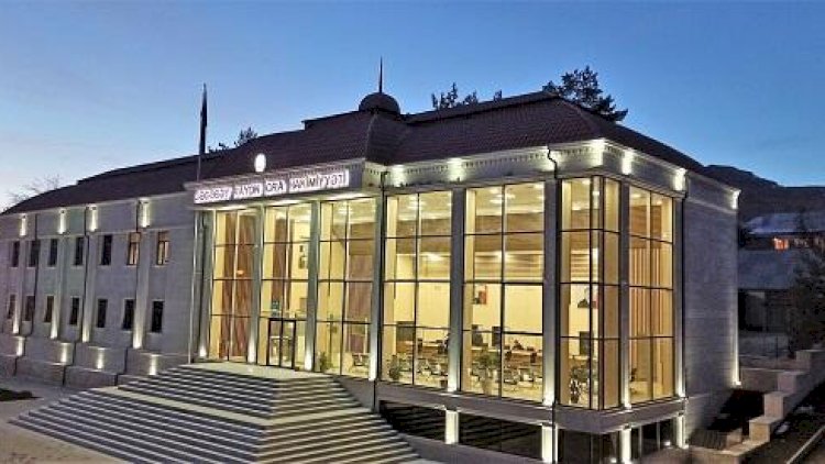    İcra Hakimiyyəti ilə keçmiş işçisi arasında qalmaqal   