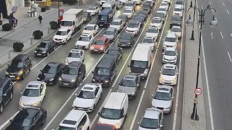    Bakının hansı küçələrində sıxlıq var? - SİYAHI   