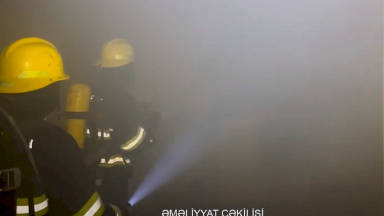    Bakıda yanğın söndürüldü, 3 nəfər xilas olundu - Video   