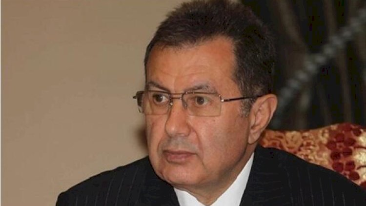    Türkiyəli milyarder maşınla bankomata çırpıldı   