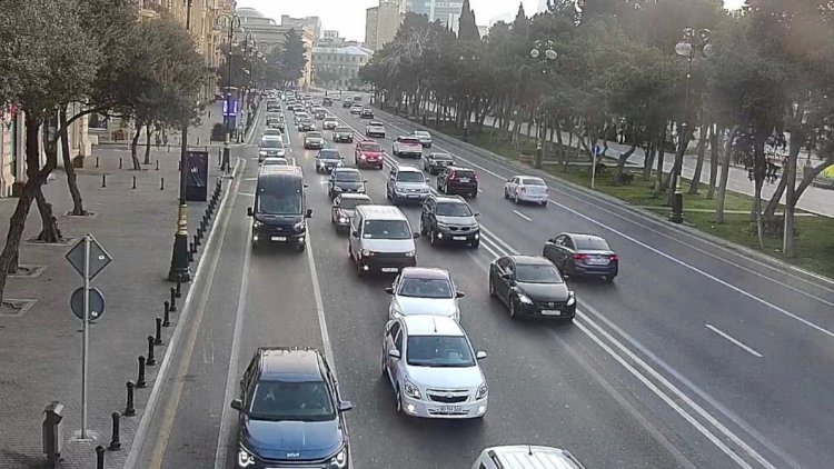    Bakının hansı küçələrində sıxlıq var? - SİYAHI   