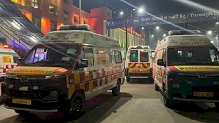    Hindistanda dəmiryolu vağzalında izdiham yaşandı, 18 nəfər öldü   