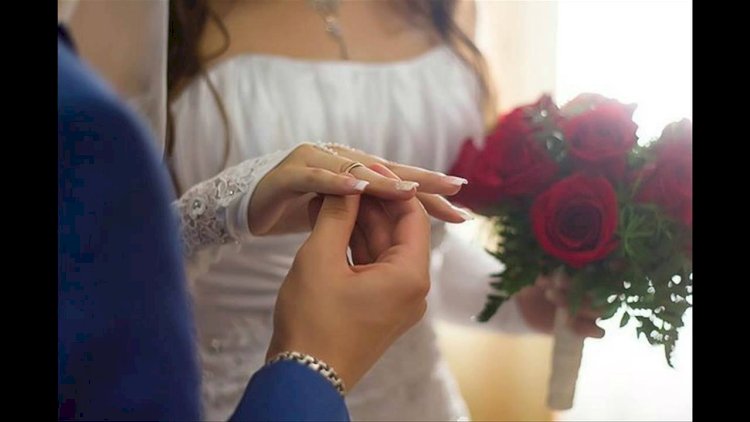    20 yaşlı qız toyu günü infarkt keçirib ÖLDÜ   