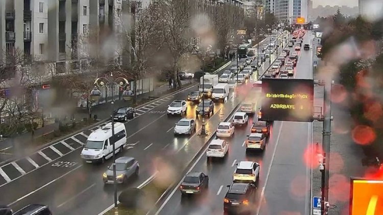    Bakının hansı küçələrində sıxlıq var? - SİYAHI   