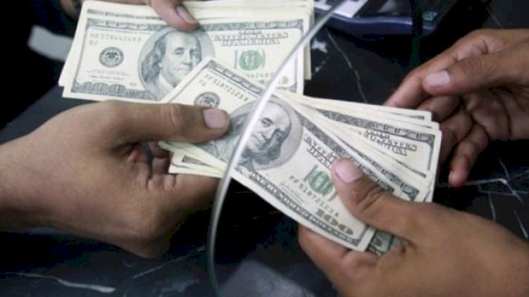    Rusiyada dollar kəskin ucuzlaşdı   