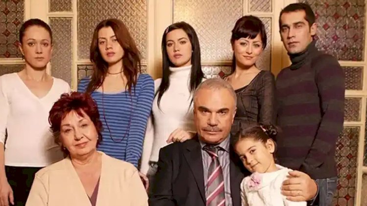    “Yaprak Dökümü”nün aktrisası toy şəkillərini paylaşdı   - FOTOLAR