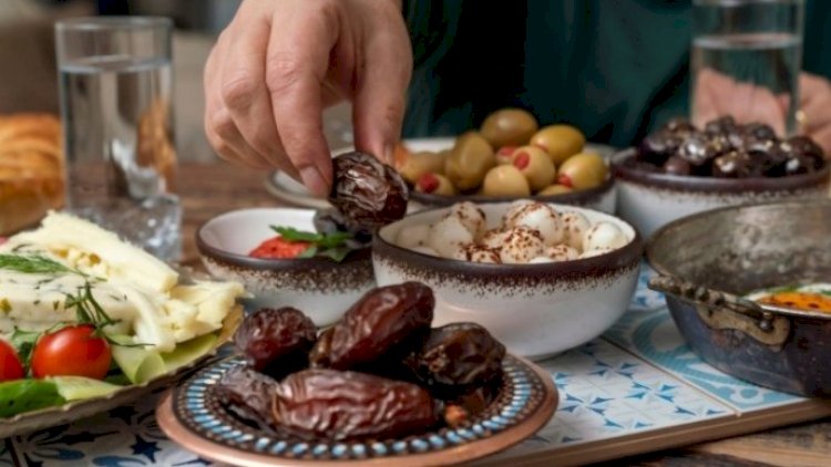    İftar və imsakda bunları yemək olmaz - Məsləhətlər   