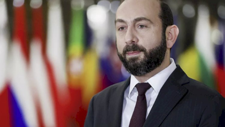    Mirzoyan gürcü həmkarı ilə sülhü müzakirə etdi   