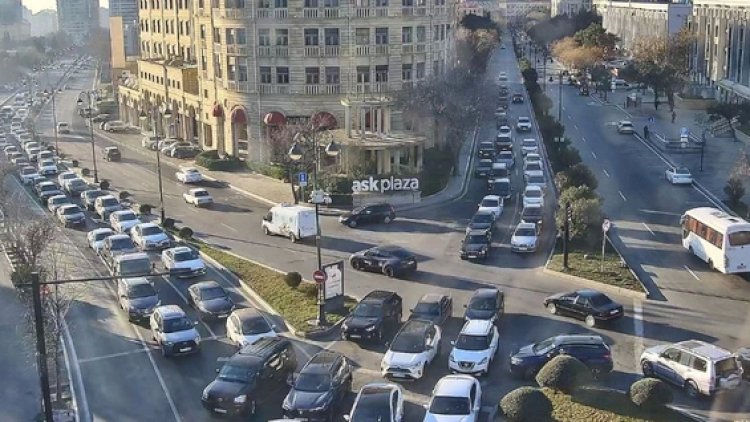    Bakının hansı küçələrində sıxlıq var? - SİYAHI   