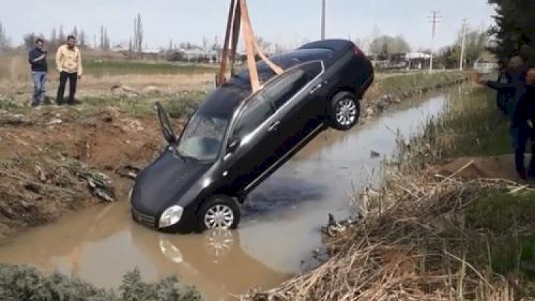    Ağcabədidə maşın kanala düşdü   