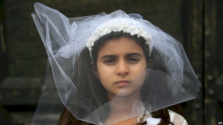    Ağcabədidə 13 yaşında ana olduğu deyilən qız ailəsinə təhvil verildi   