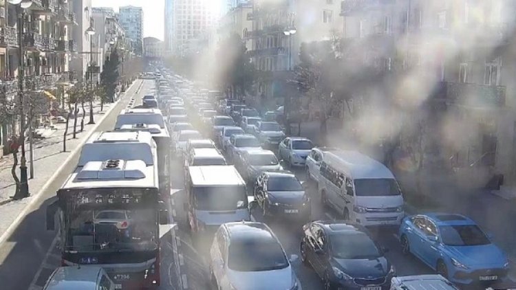    Bakının hansı küçələrində sıxlıq var? - SİYAHI   