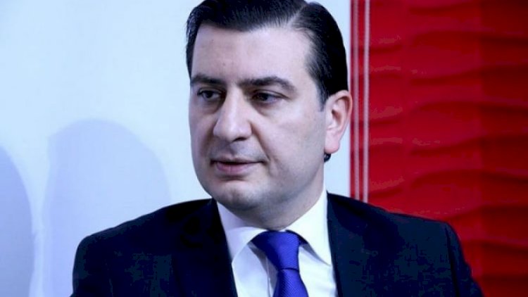    Azər Qasımlının həbs müddəti uzadıldı   
